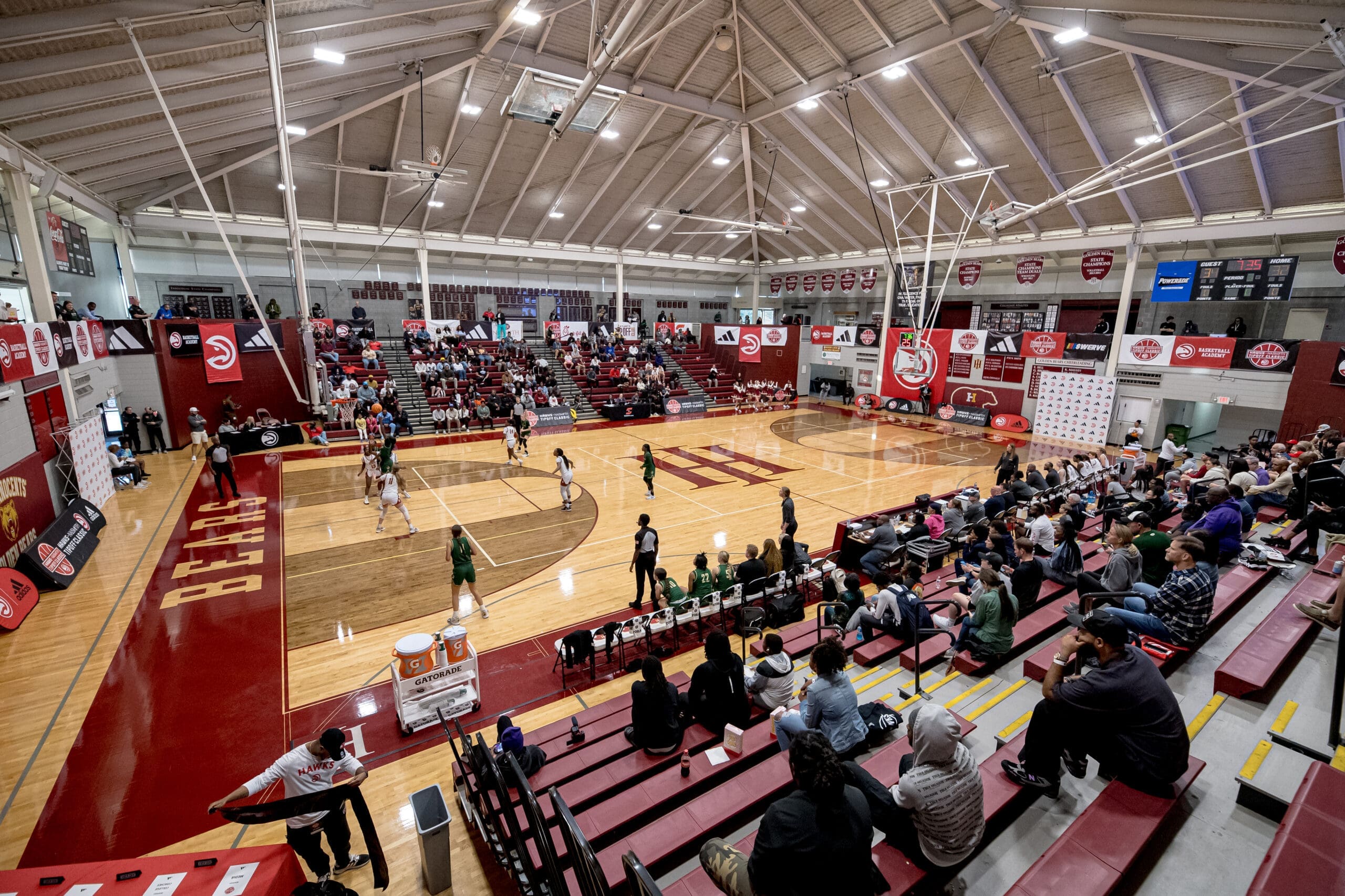 20231118_Hawks_NaismithClassic-061